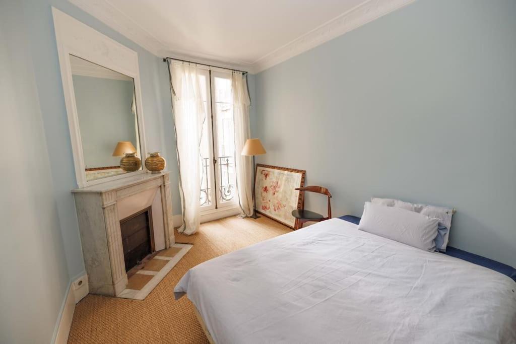 Chic, Proche De La Tour Eiffel Appartement Parijs